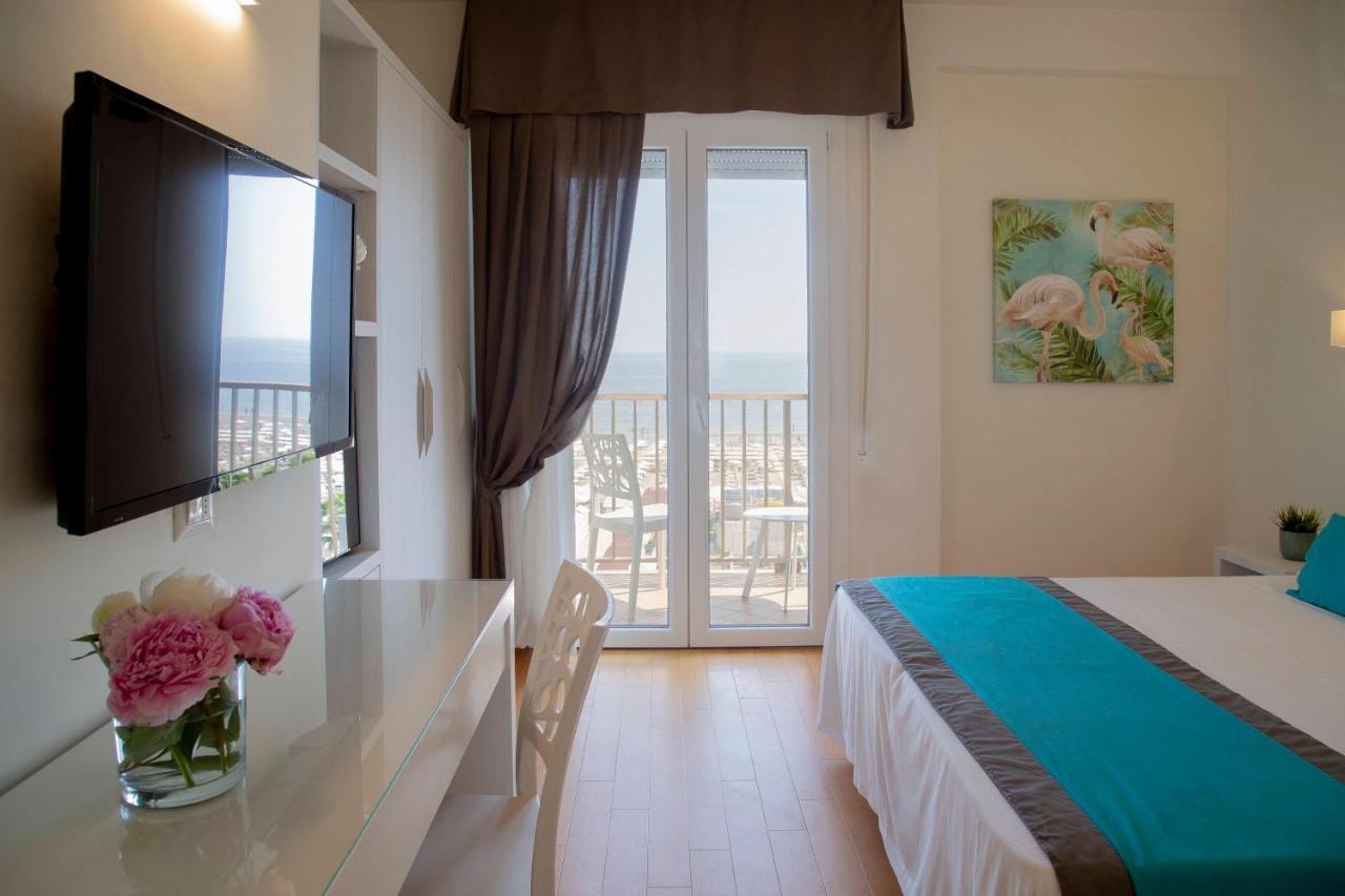 Hotel Mon Cheri Riccione Exterior photo